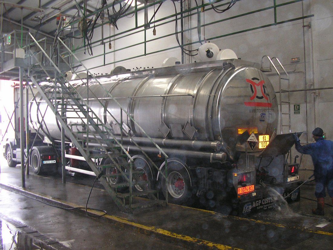 Pistas de lavado de cisternas